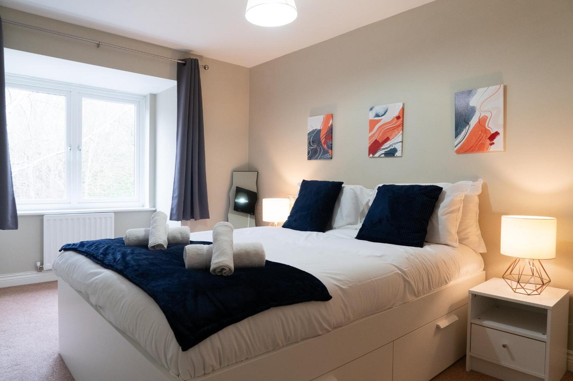 Entire 4 Bed Cosy Luxury Spacious House Huntingdon Eksteriør billede